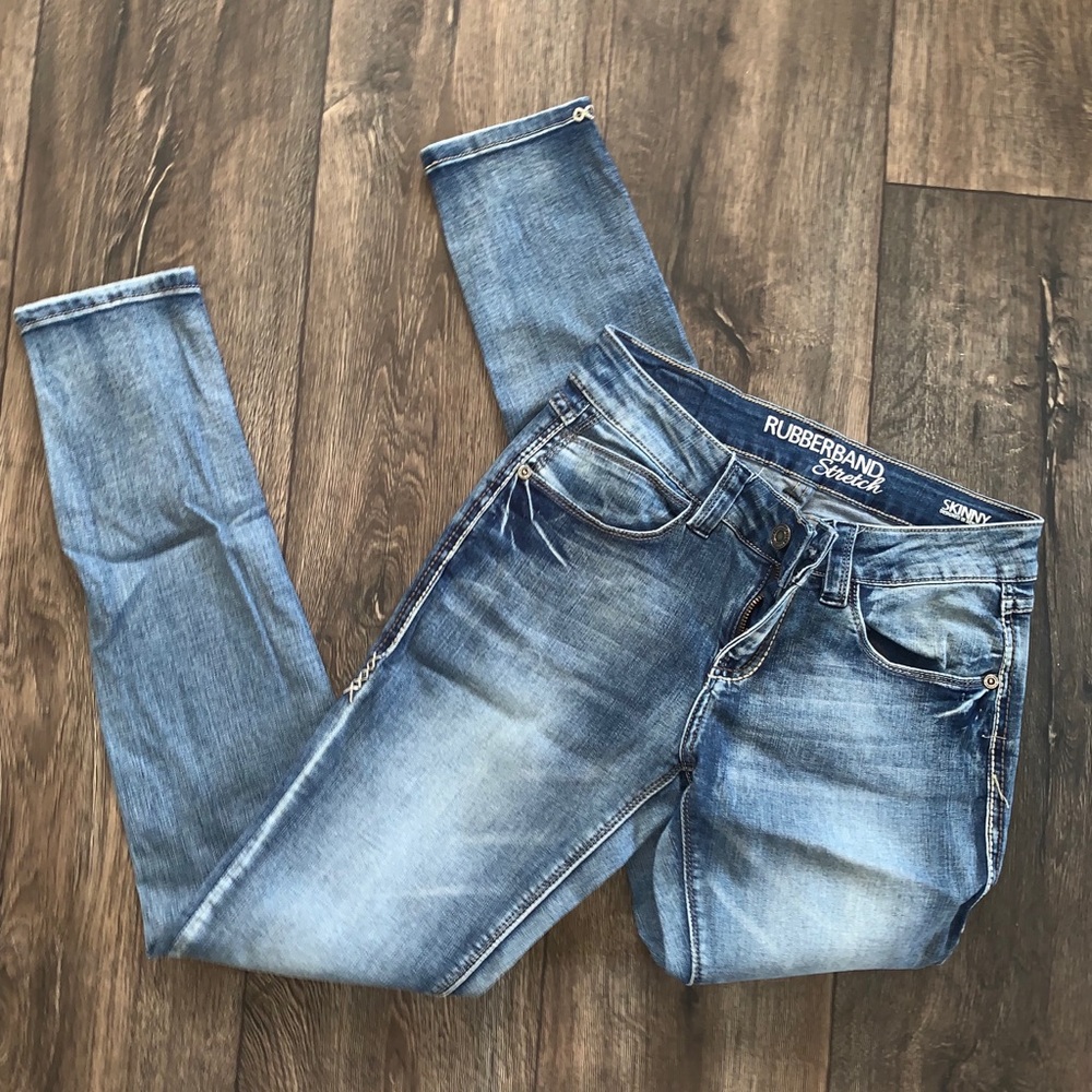 Jeans - Picture 2 of 2